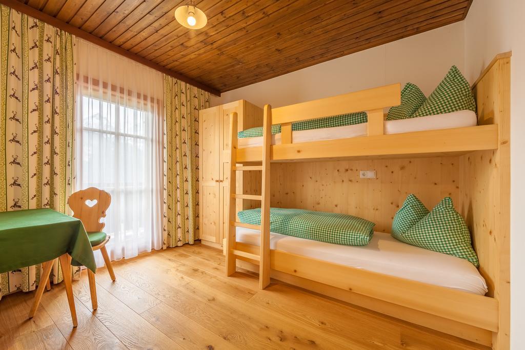 Berggasthaus Agritur Moserhof براييز  المظهر الخارجي الصورة